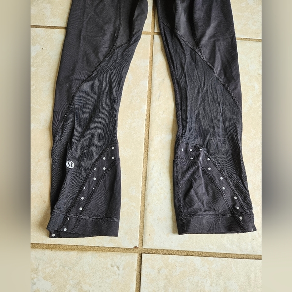 Lululemon capri leggings - Picture 6 of 7